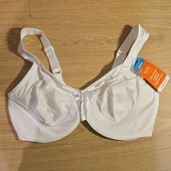 Warner's Underwire Signature Support Collection - Picture 1 of 4